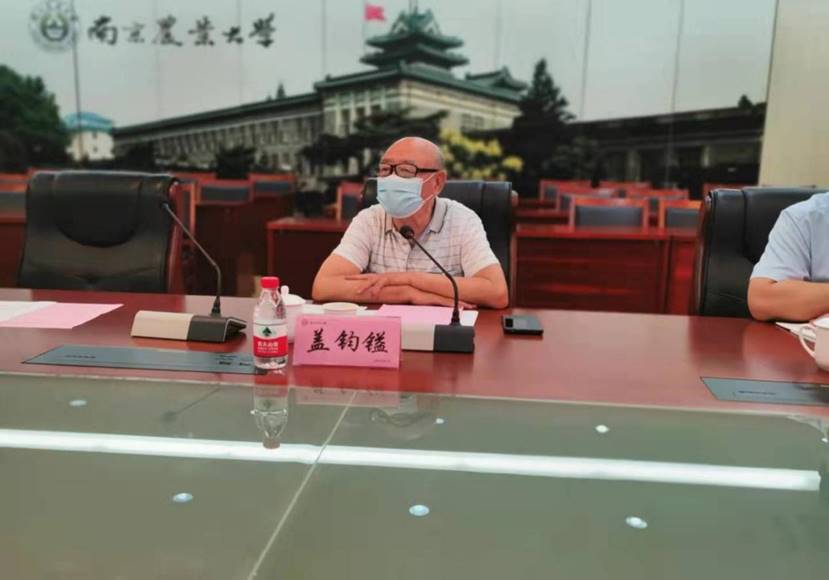 c1fdec1bf0c45f0283d3365b0035dd0